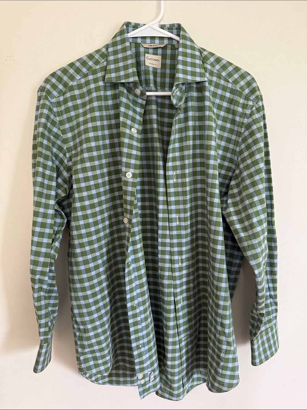 Culturata men’s M tailored fit 100% made in Italy button down